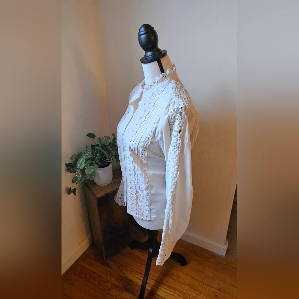 Jennifer & Grace nwt size large antique white long sleeve button down top blouse - Picture 3 of 10